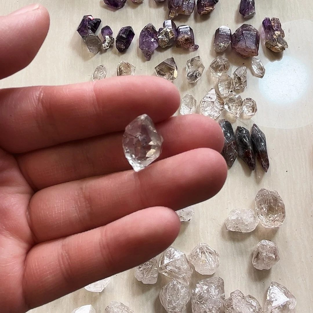 行***湖珠宝半成品未镶嵌紫晶