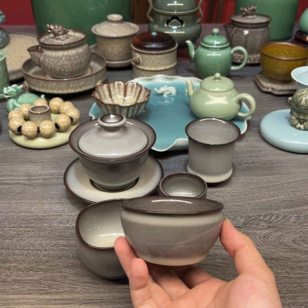 周连福 月白 鱼唇杯