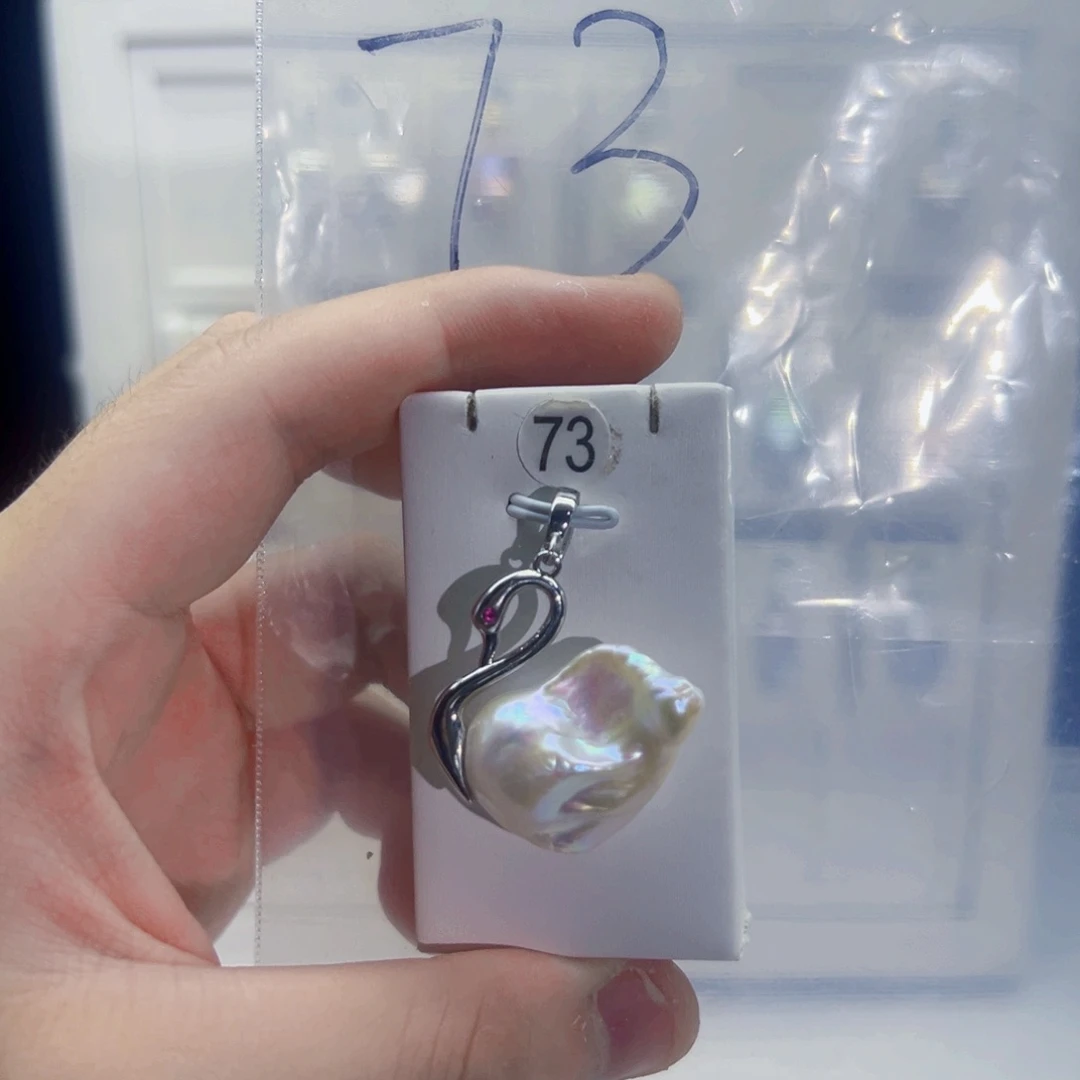 淡水珍珠合金颈饰