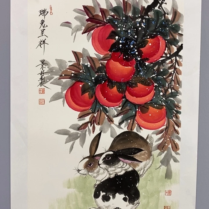 手绘作品等多种形式进行