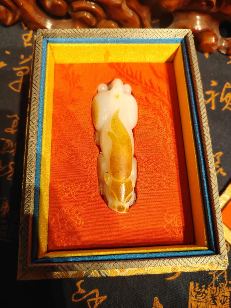 L19  和田玉 把件