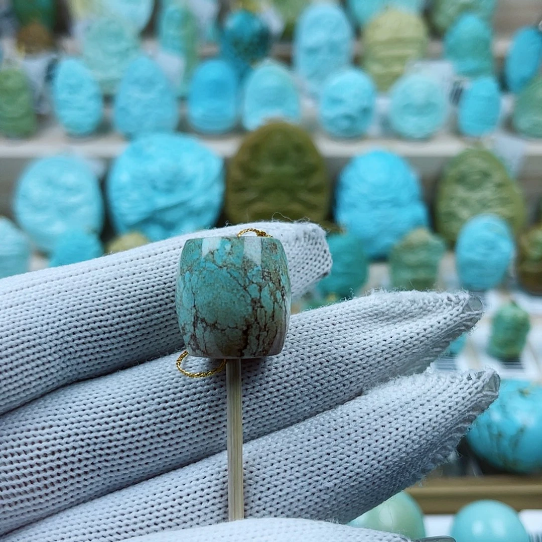 绿松石未镶嵌珠宝奇石16+*17