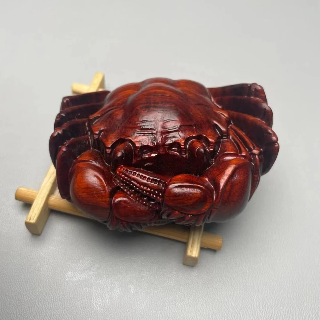 血檀创意实木大闸蟹摆件  尺寸：8.5*7*3cm  SG046
