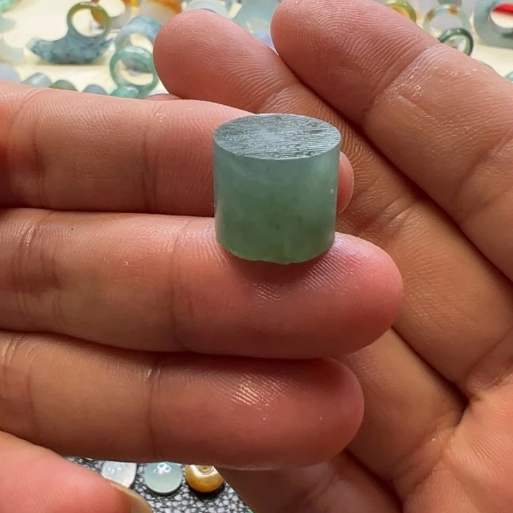 定制翡翠未镶嵌翡翠珠子卡12