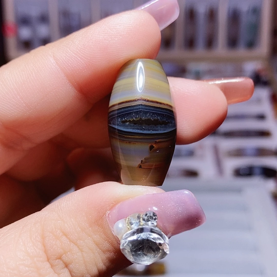 骑***江玛瑙/玉髓未镶嵌颈饰