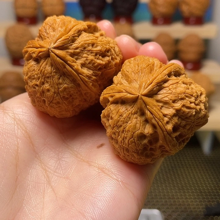 文玩核桃吊坠铁狮子8