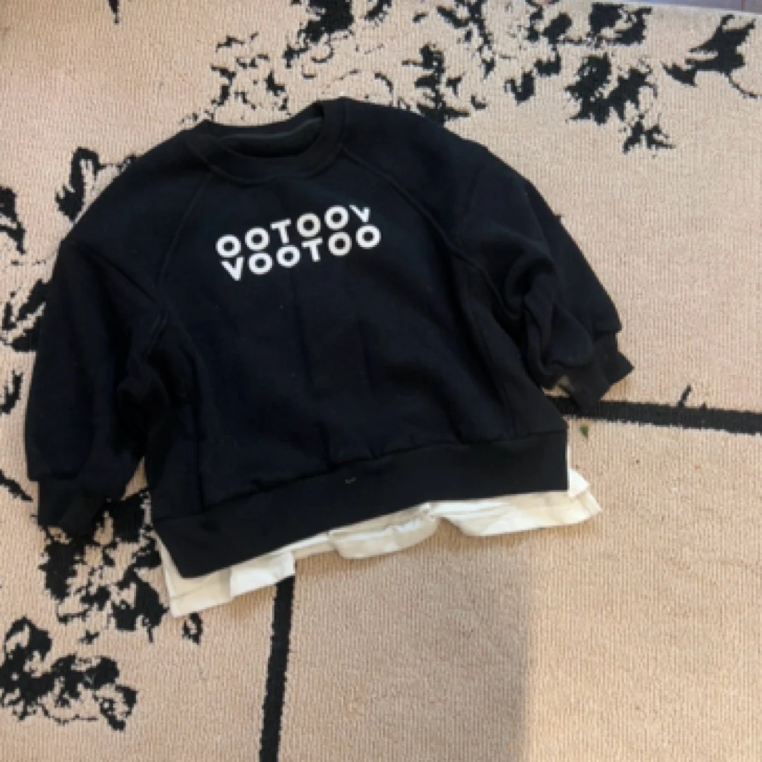 【编号Q988】243581410-01-儿童拼接款卫衣套头衫卫衣-VOOTOO