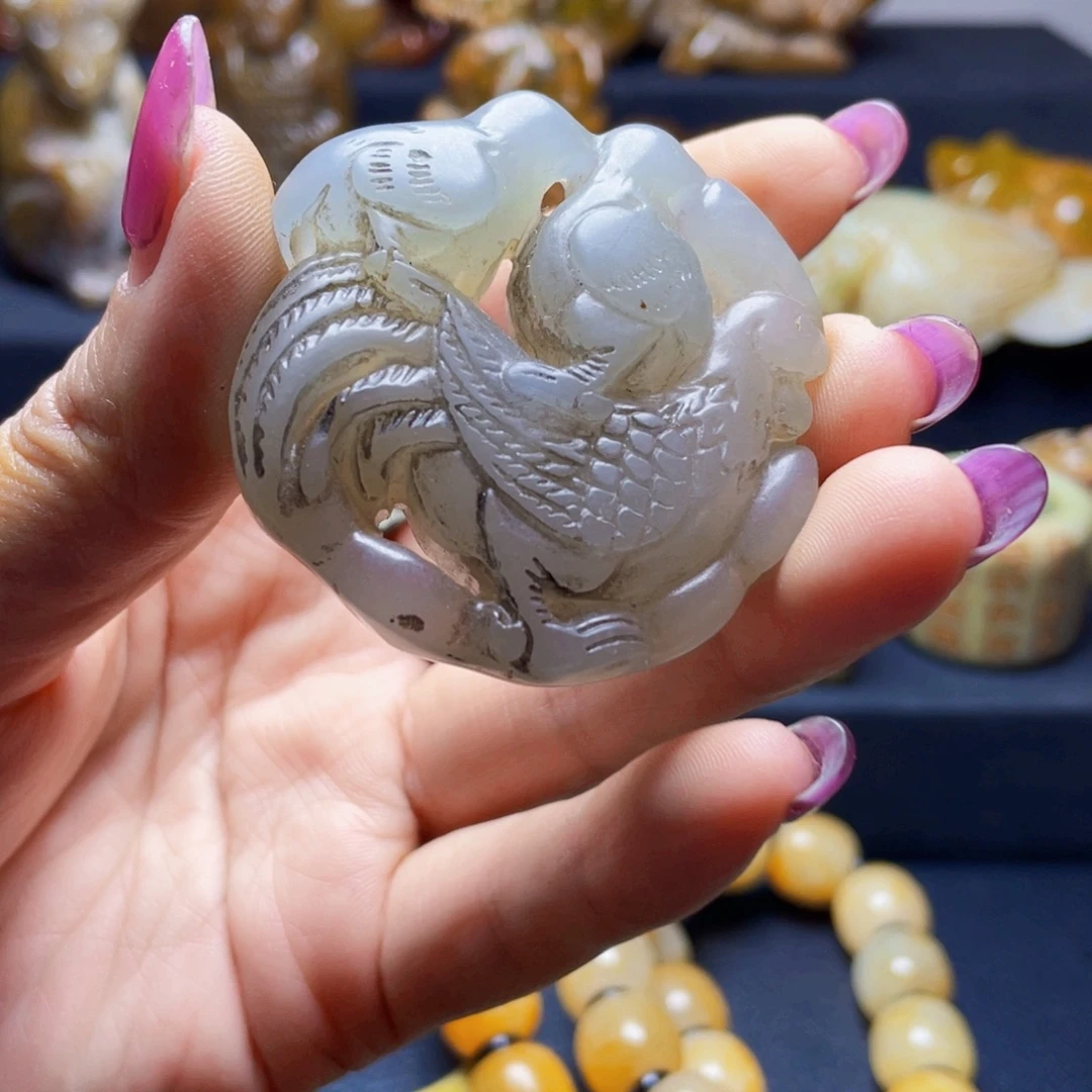 岫岩老玉（透闪石质玉）未镶嵌颈饰