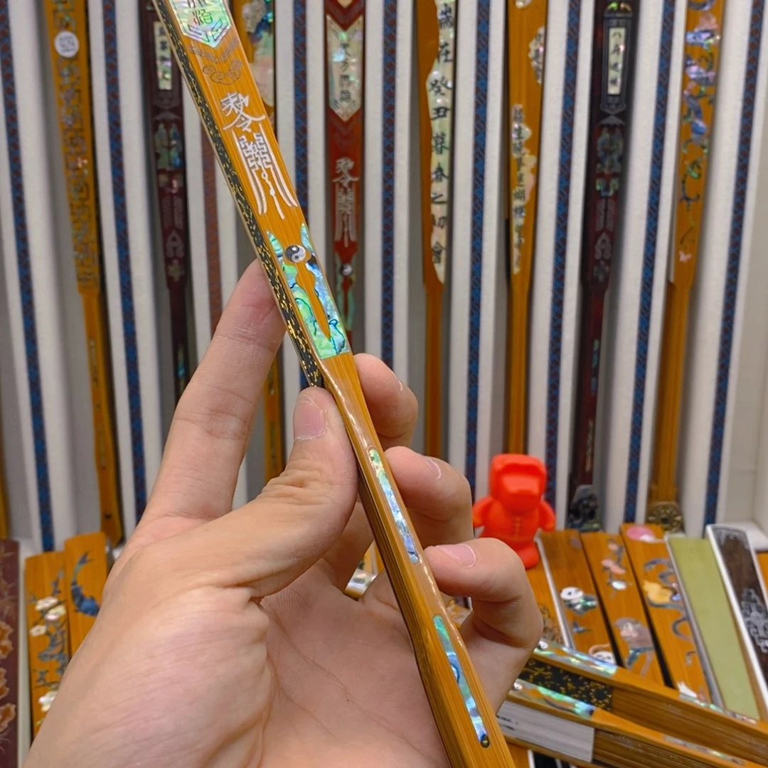这***用扇子手工制作折扇
