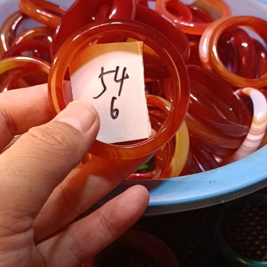 玛瑙/玉髓未镶嵌手镯