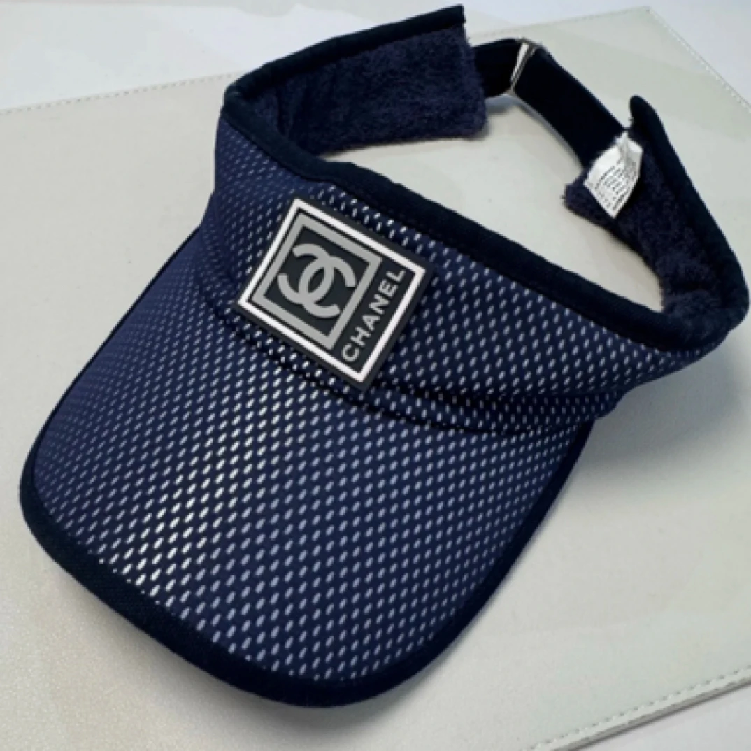95新 Chanel/香奈儿 方标运动系列蓝色双C毛巾料帽子 RB7024075