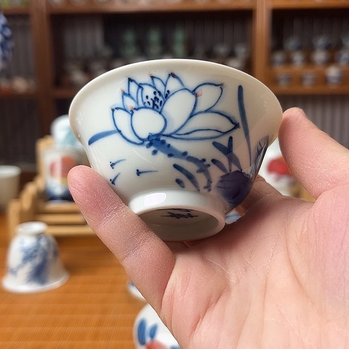 手工制作陶瓷器皿