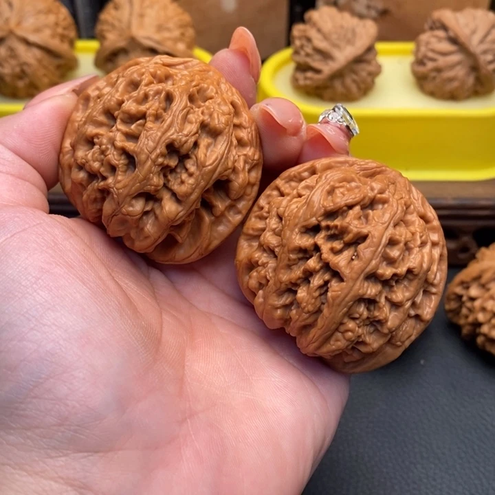 文玩核桃把件098粗筋45全品