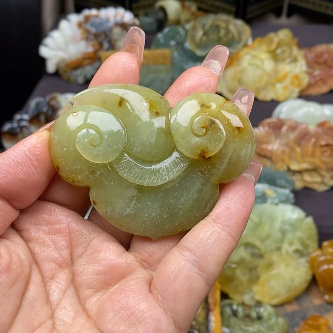 蛇纹石玉未镶嵌吊坠(赠链)