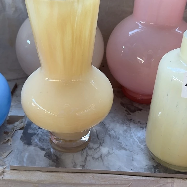 9*25奶油花瓶福利款花瓶