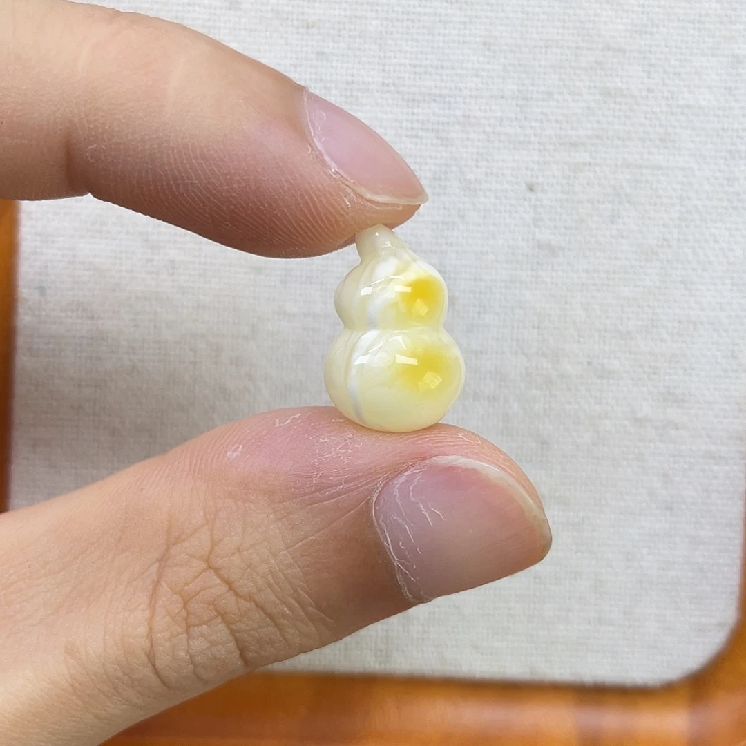 琥珀未镶嵌珠宝奇石白葫芦