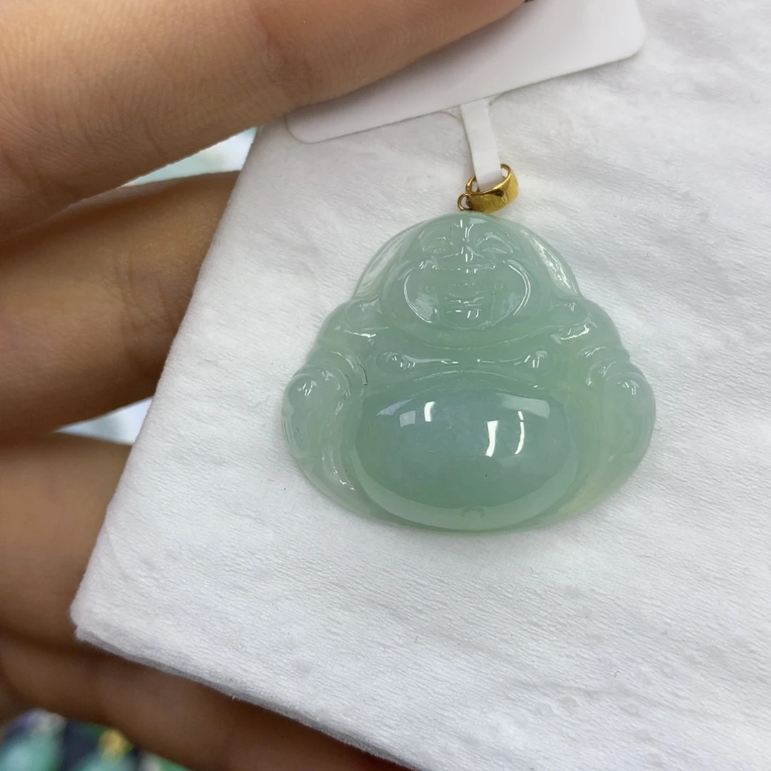 翡翠18K金镶嵌颈饰翡翠