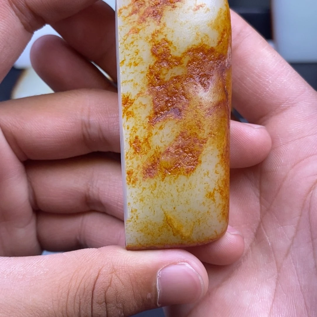 未镶嵌吊坠定制和田玉平**路