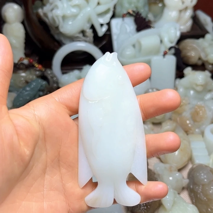 未镶嵌和田玉（糖玉）珠宝奇石