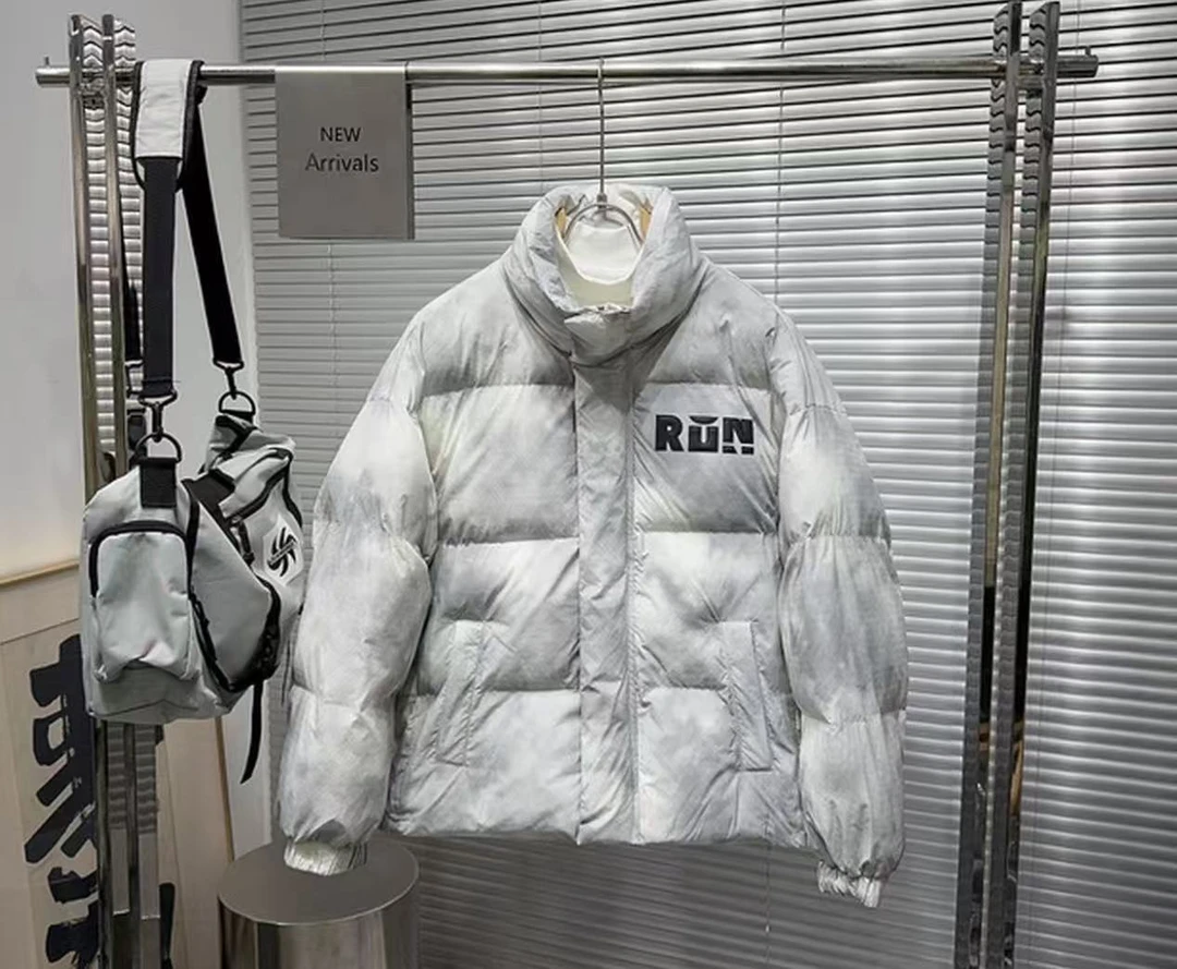 【加厚阔版外套】--欧潮男女同款秋冬季保暖厚款防寒服外套--110