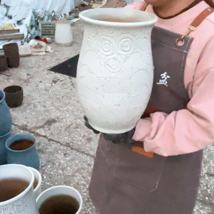 紫砂花盆口19高30瑕疵瑕疵