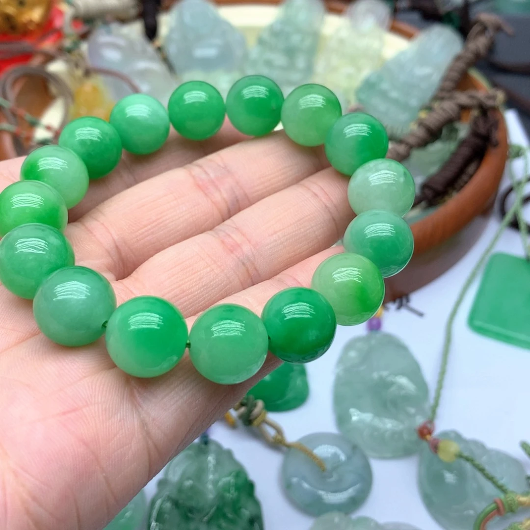 姜***君缅料翡手串高端定制