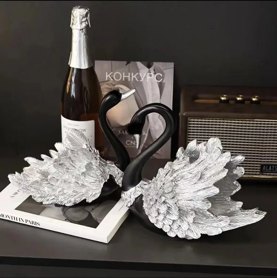 现代轻奢天鹅摆件北欧家居电视酒柜小装饰品工艺品