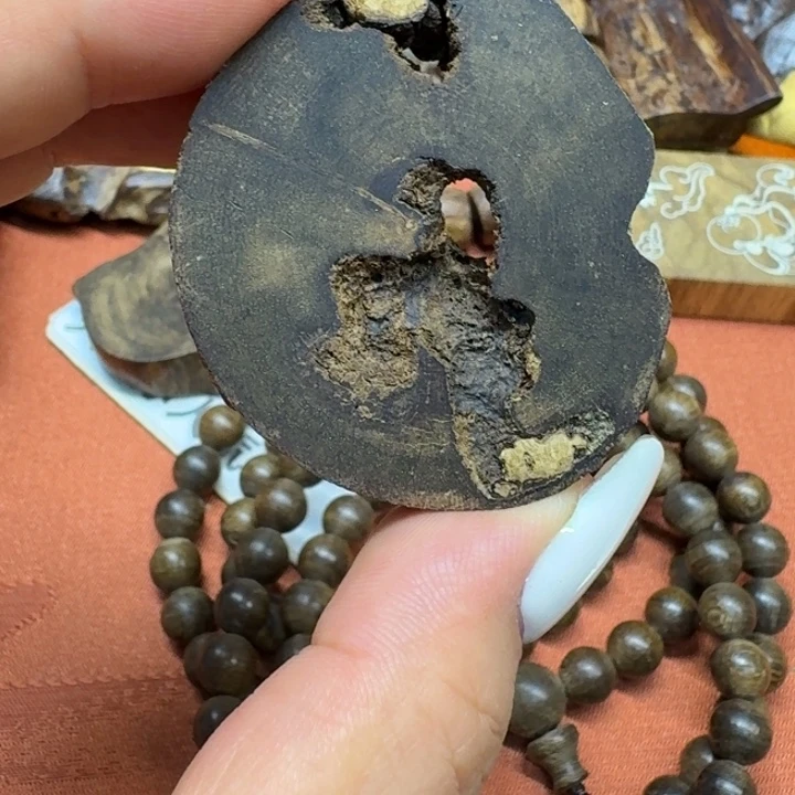 大叶紫檀（黑酸枝木类）