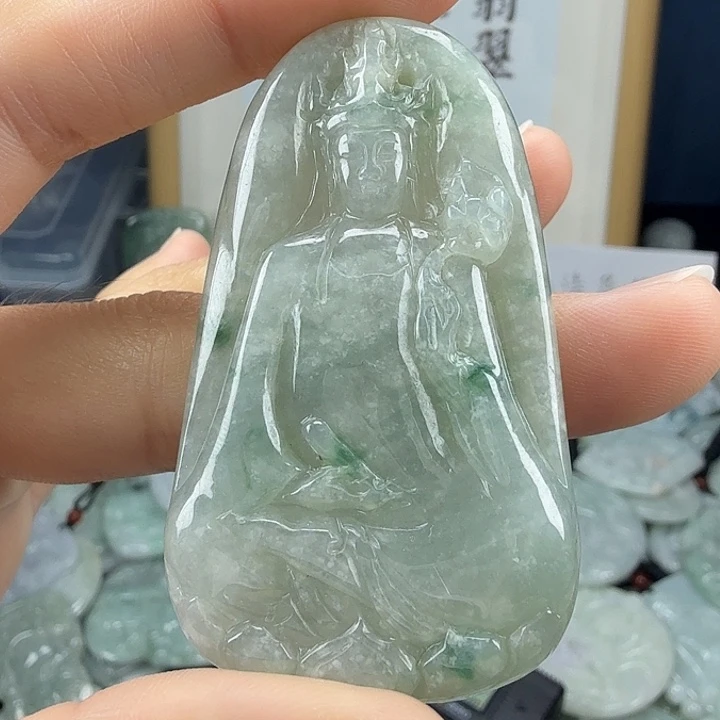翡翠未镶嵌颈饰翡翠