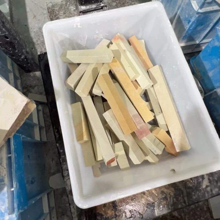 A***n印度石新矿印石如图散货7斤