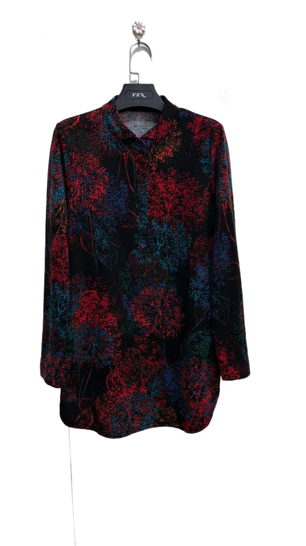 翻领印花中款套头衫