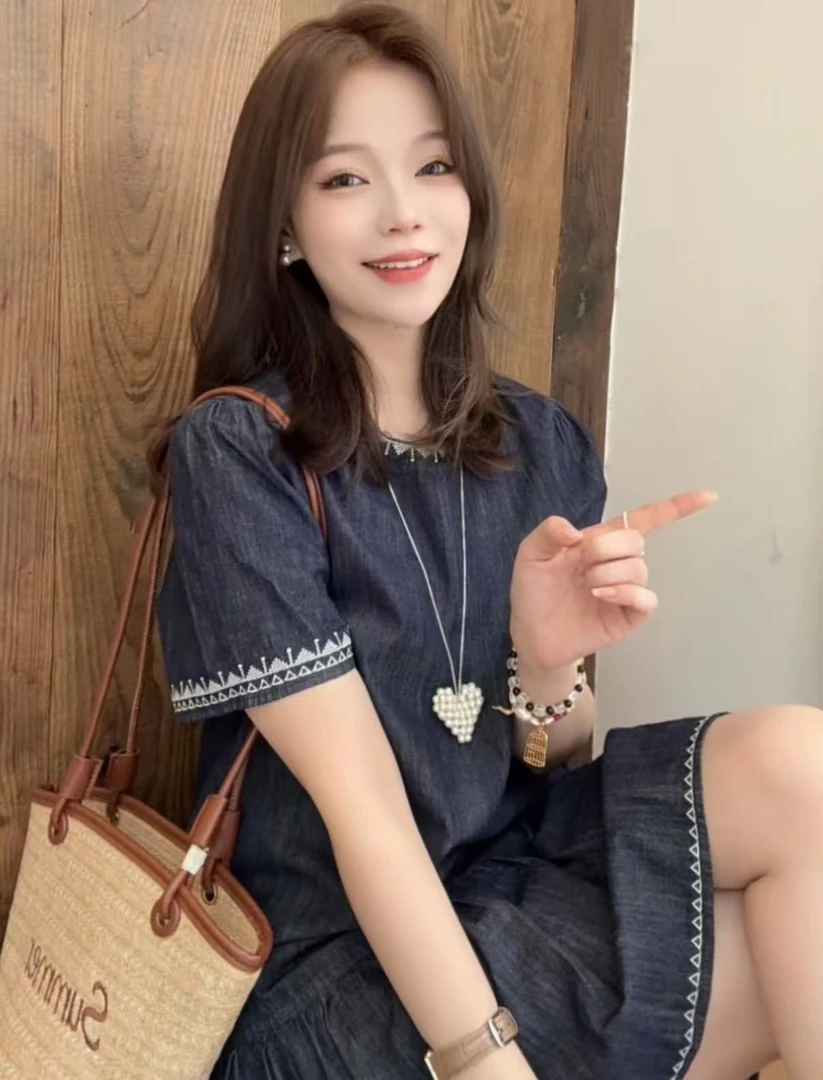 【海岛时光】重工艺刺绣复古牛仔连衣裙#Q1011