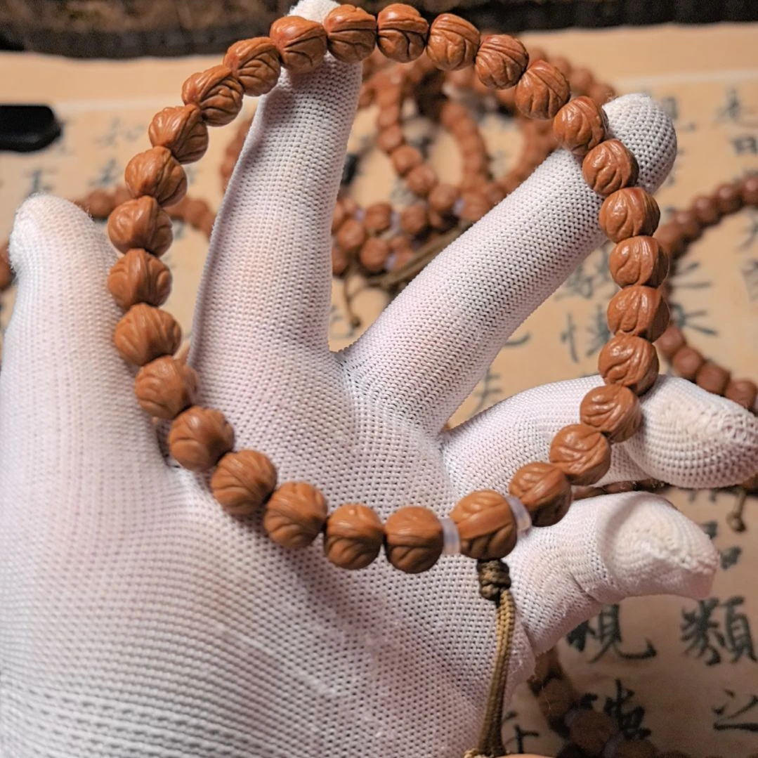 手串桃核小龙纹手持