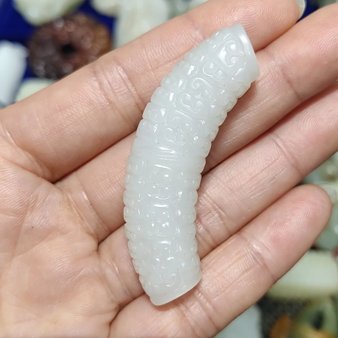 和田玉车挂未镶嵌用****3