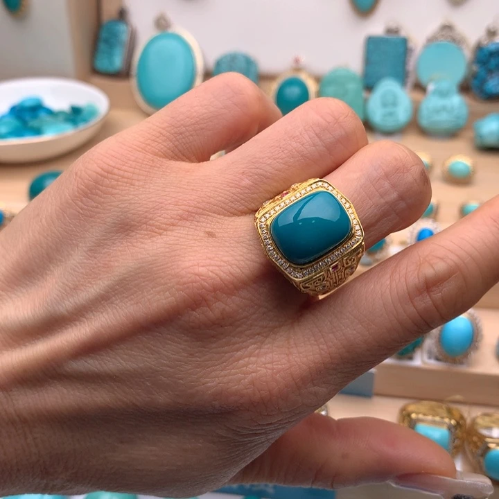 绿松石18K金镶嵌珠宝奇石