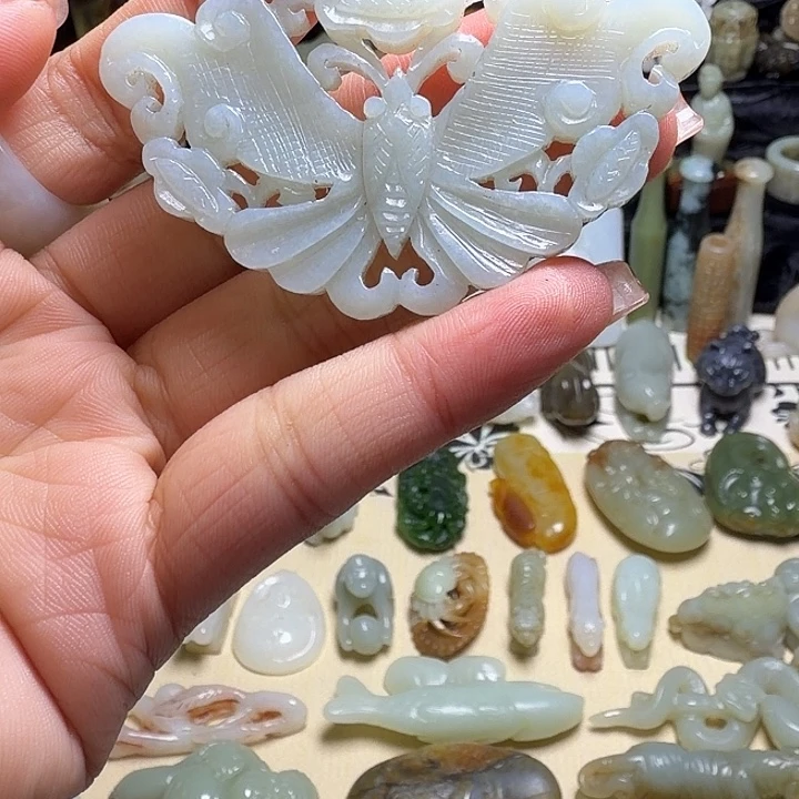 和田玉（糖玉）未镶嵌颈饰