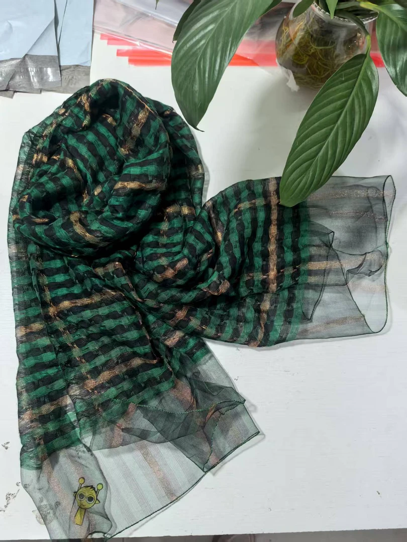 C301 绿色千鸟格 桑蚕丝羊毛围巾丝巾披肩通用75*180