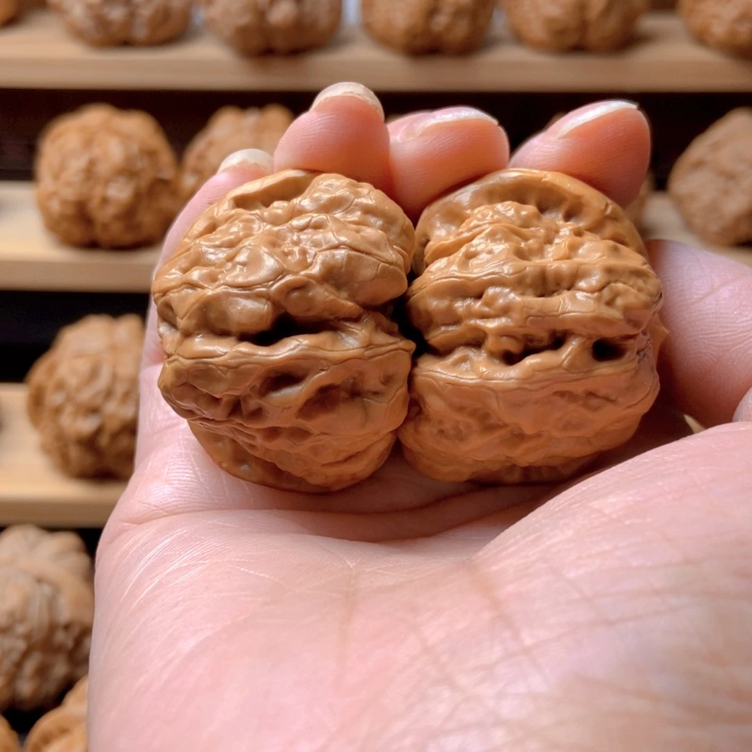 文玩核桃吊坠老*哥蛤蟆头