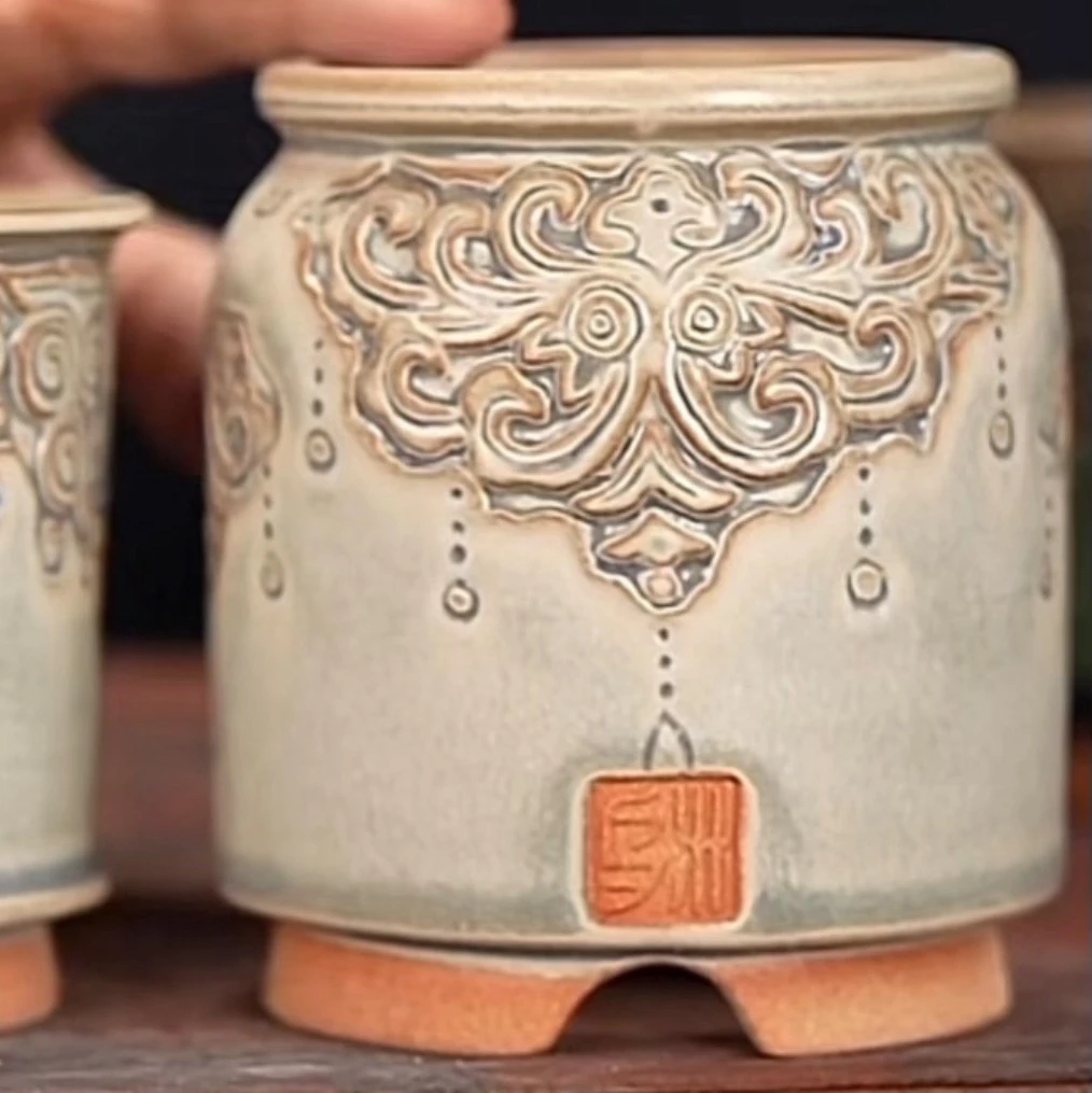 景德镇乌卅创意小清新迷你多肉透气控养手工陶瓷花盆预售