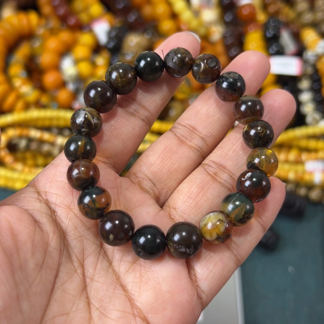 未镶嵌琥珀珠宝奇石159