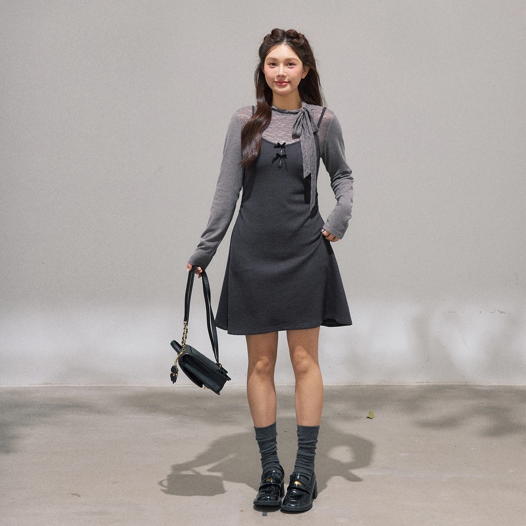 张大人【miu系千金】大码女装微胖妹妹韩系带上衣吊带裙叠穿两件套