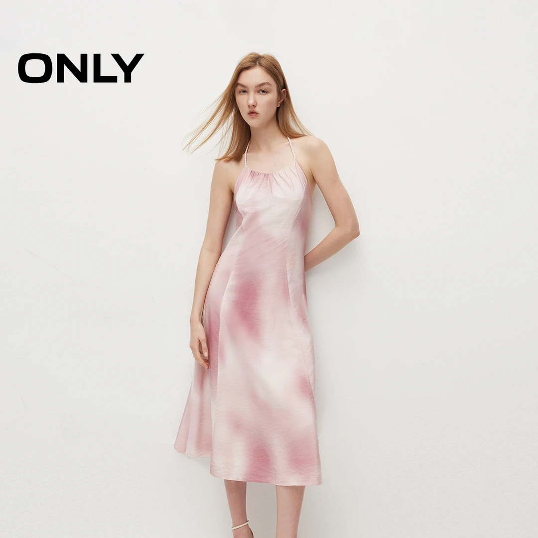 【艾钱钱专属】ONLY气质小众度假显瘦挂脖中长款连衣裙女|124207104