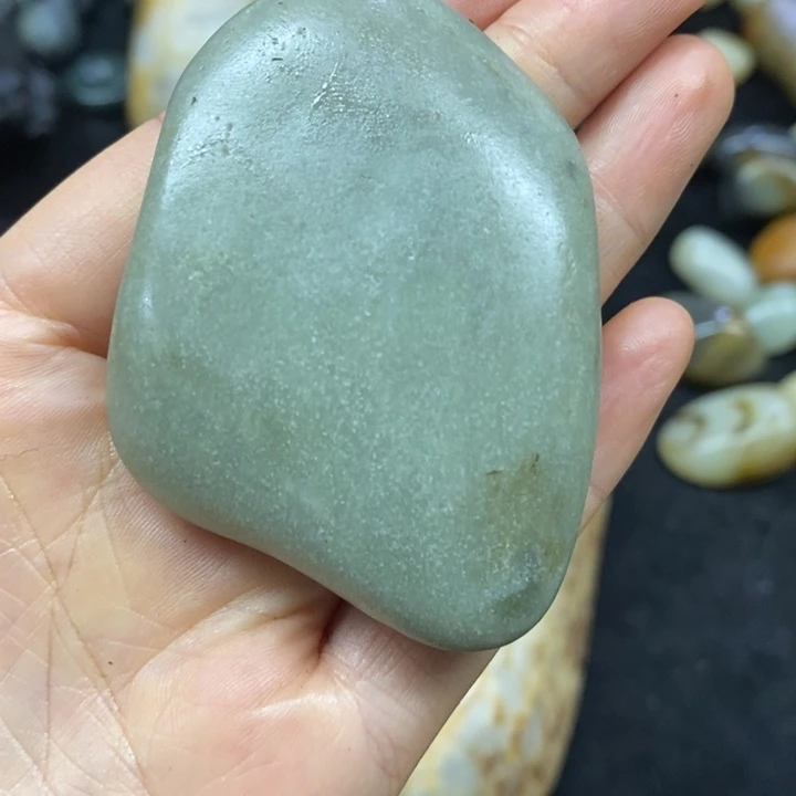未镶嵌和田玉（糖玉）挂件