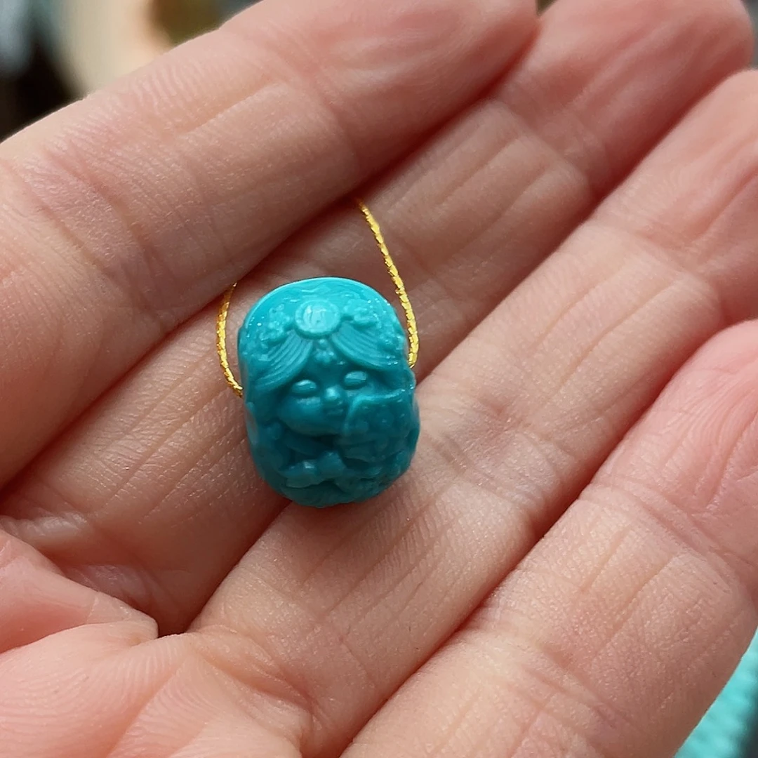 绿松石颈饰未镶嵌