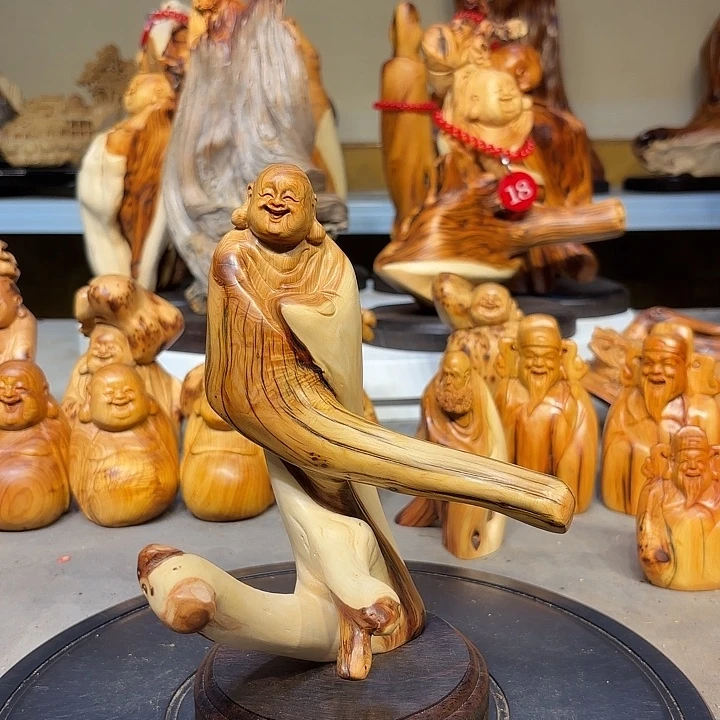 柏木太行崖柏弥勒佛