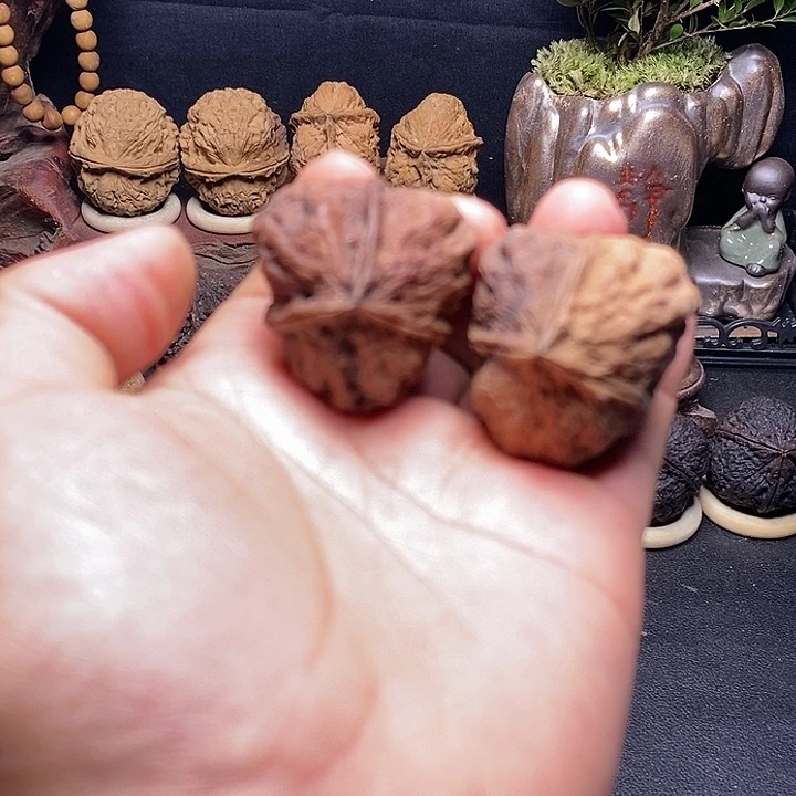 吊坠文玩核桃云南铁核桃37