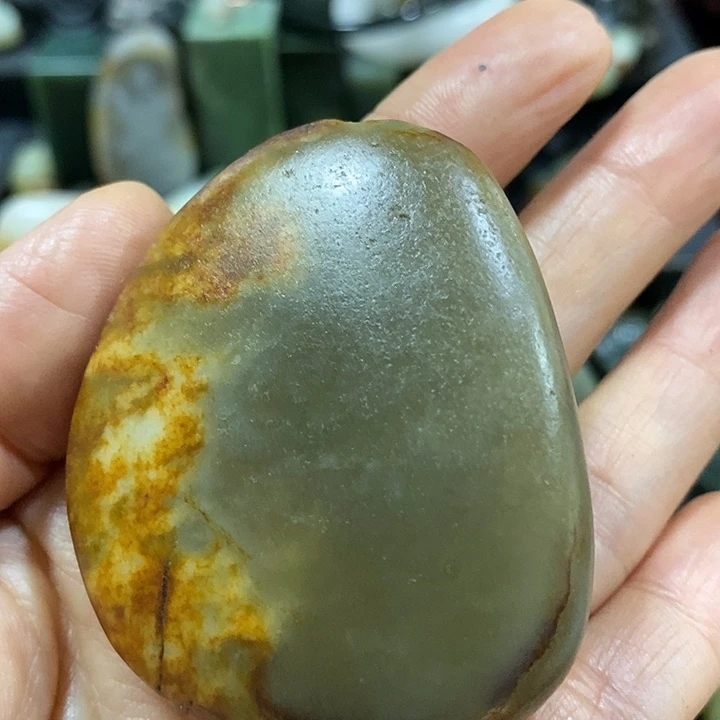 和田玉（糖玉）未镶嵌挂件