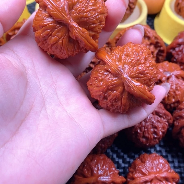 吊坠文玩核桃白狮子