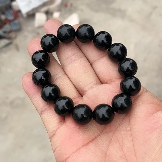 和田玉手串未镶嵌