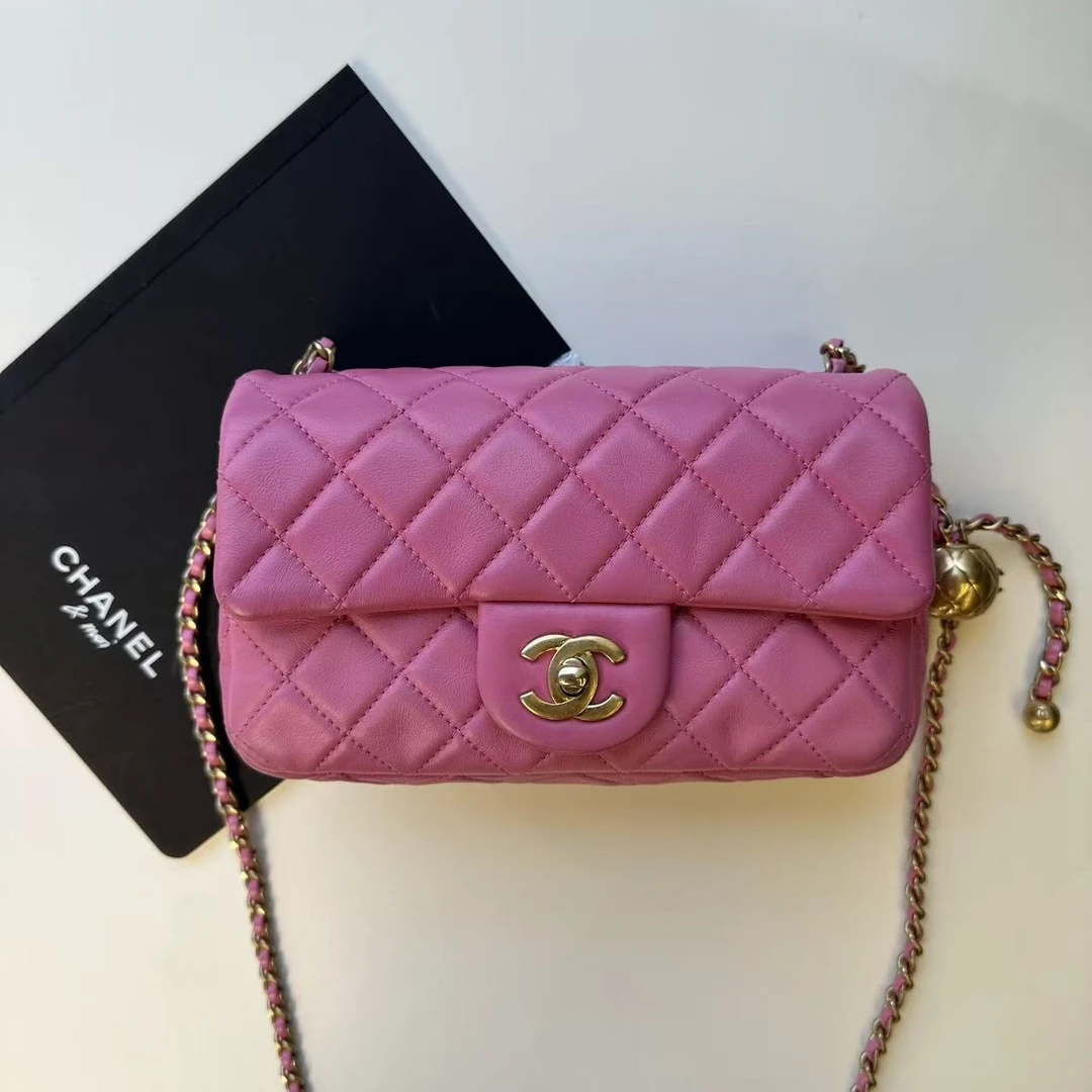 95新 Chanel/香奈儿 98新 奢总管/金球大mini包/00217